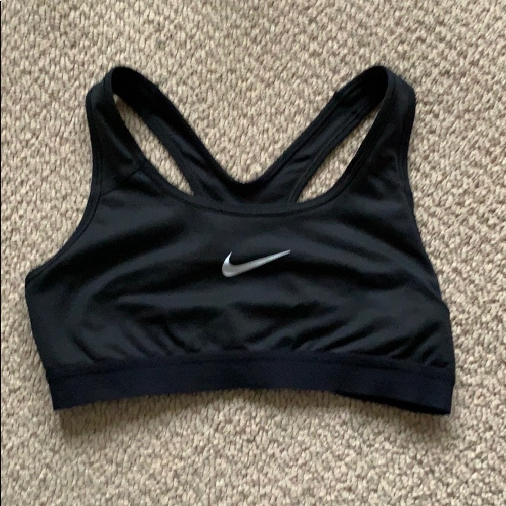 Nike racerback sports’ bra